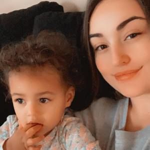 Meet your Posher, Alyssa